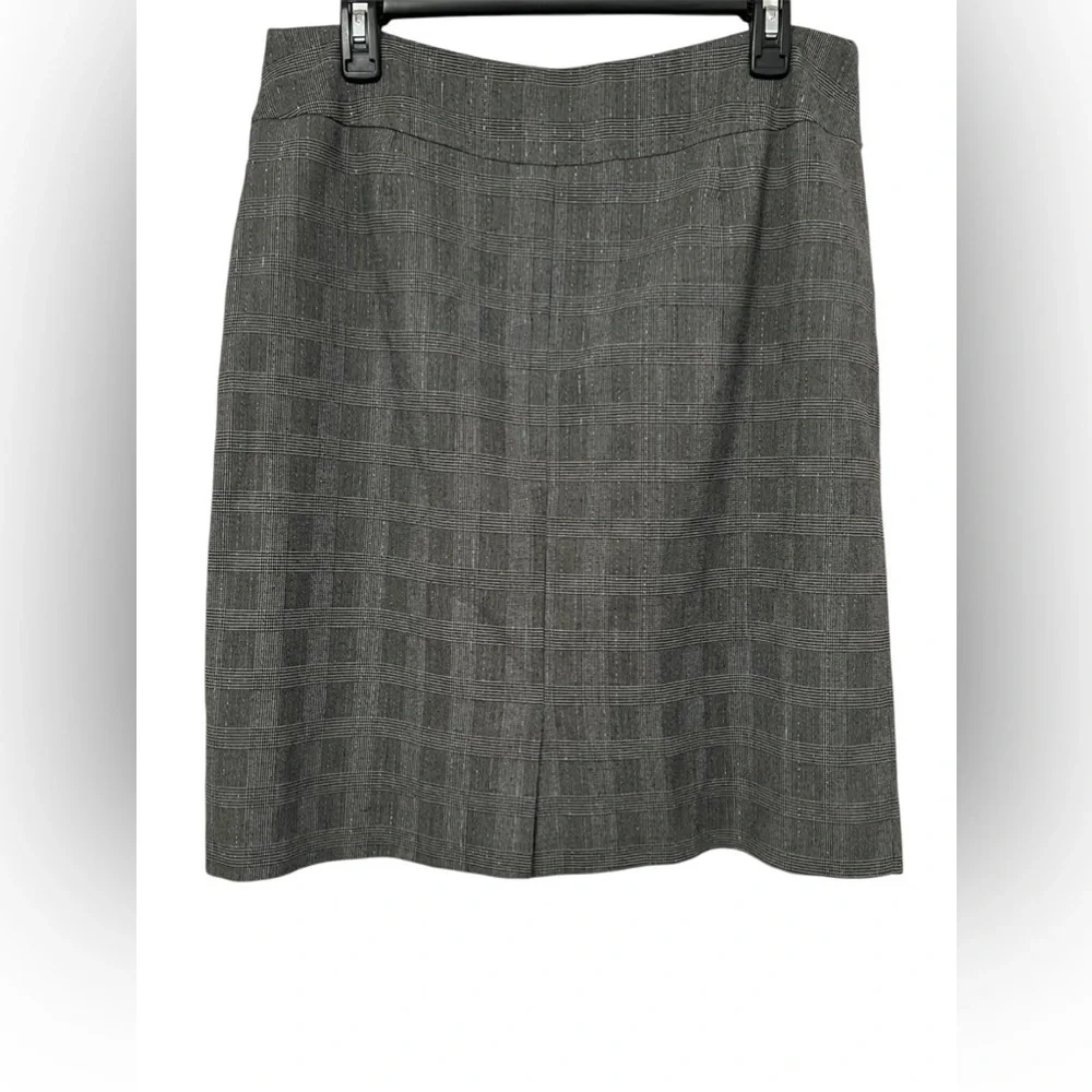 Pencil Skirt Grey Silver Back Split Zip Closure Women’s Size 14 - Picture 1 of 7